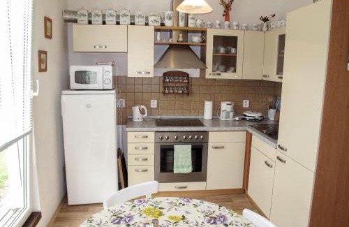 Mnisek House | Holiday Home Fojtka by Interhome