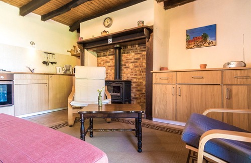 Savignac-Ledrier Cottage | Holiday Home in Dordogne near Nature Park