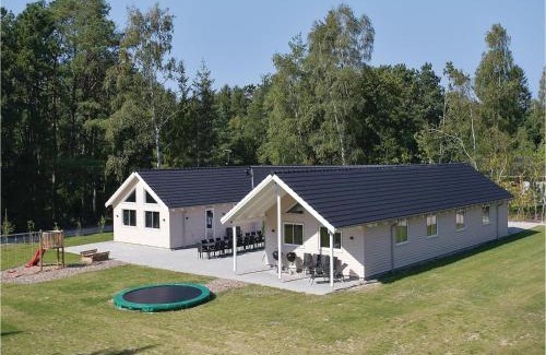 Frederiksvaerk House | Holiday Home Frederiksværk - 01