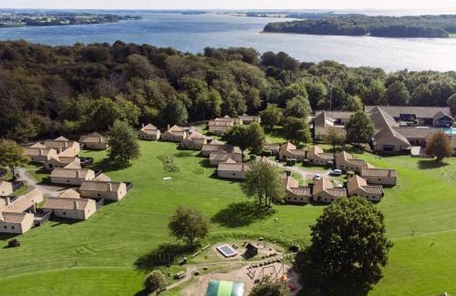Middelfart House | Holiday home- Free Water Park Access