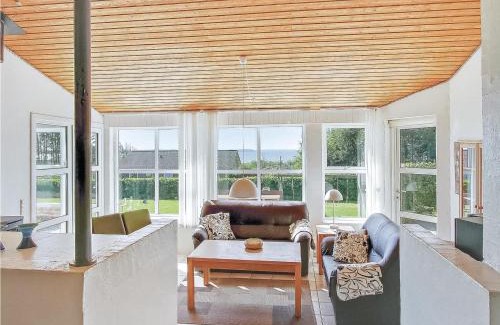 Lihme House | Holiday Home Grævlingevej Spøttrup