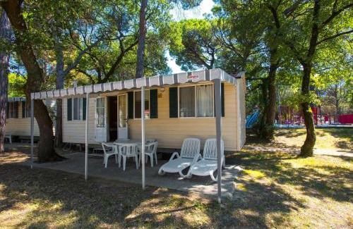 Aquileia House | Holiday Home Green Holiday - GDO201 by Interhome