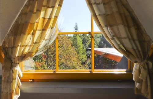 Donja Voca Villa | Holiday Home Grga-Three Bedroom House with Swimming Pool