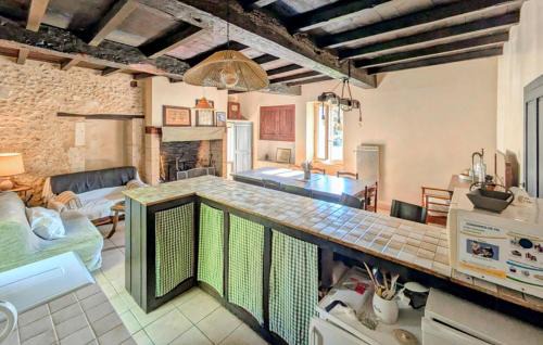 Grignols House | Holiday Home Grignols With A Fireplace 324