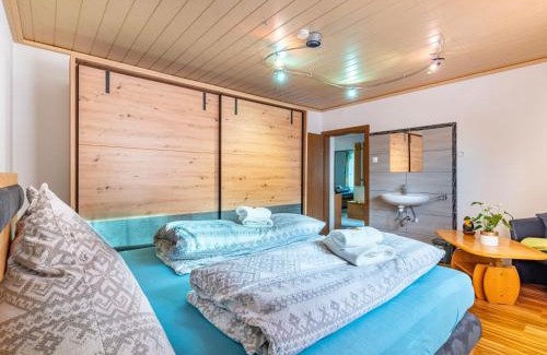 Ebene Reichenau House | Holiday Home Haus Hilda by Interhome