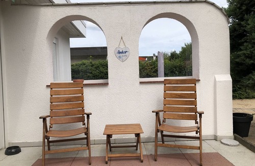 Lensterstrand House | Holiday Home 'Haus Piratennest' with Terrace, Garden & Wi-Fi