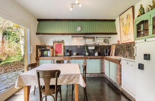 Zedelgem House | Holiday home Het Zuidgoed with garden