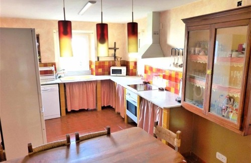Alcover House | Holiday Home 'Hort De La Cinteta' with Mountain View, Private Pool and Air Conditioning