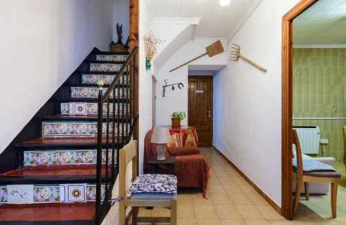 Rossell House | Holiday Home Hostalas by Interhome