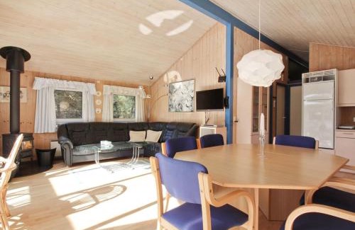 Skiveren House | Holiday Home Imka - 900m from the sea by Interhome