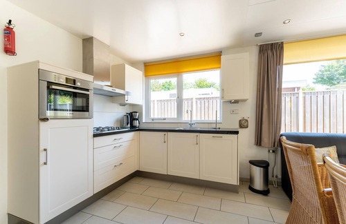 Baarland House | Holiday home in Baarland with garden