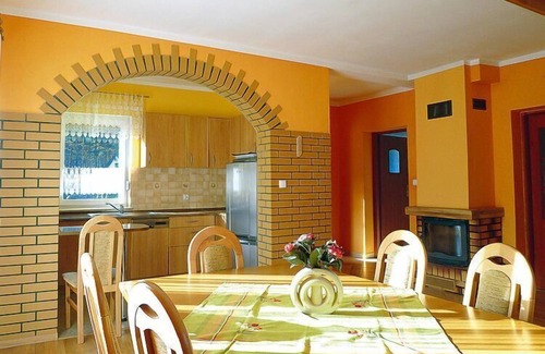 Lipnica House | Holiday Home in Bytow near Sandy Lake Beach
