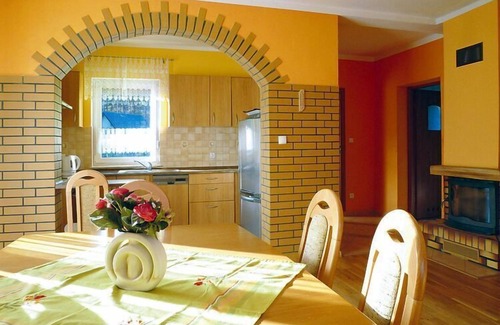Lipnica House | Holiday Home in Bytow near Sandy Lake Beach