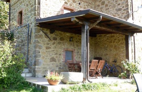 Mulazzo House | Holiday home in Canossa with Swimming Pool, Garden, Barbecue