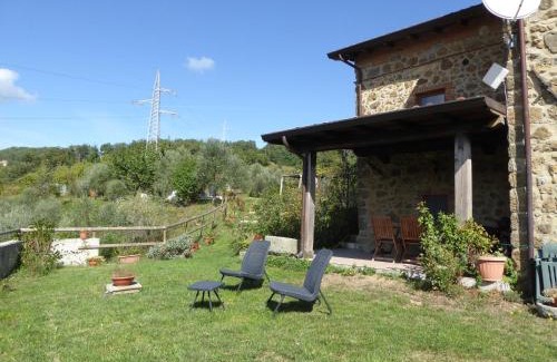 Mulazzo House | Holiday home in Canossa with Swimming Pool, Garden, Barbecue