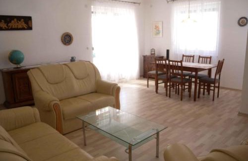 Balatonszentgyoergy House | Holiday home in Balatonszentgyörgy 20188