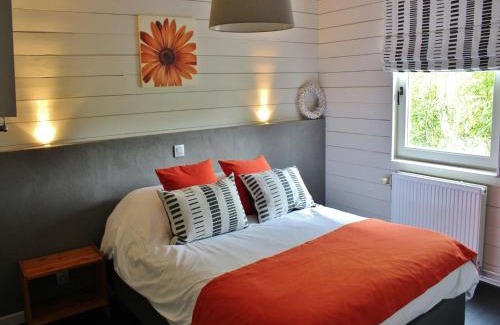 Marcouray House | Holiday Home in Jupille near Forest Trails, cleaning included