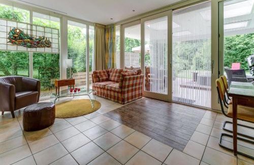 Oldenzaal House | Holiday home in Oldenzaal with hot tub