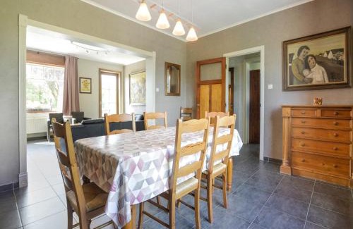Vleteren House | Holiday Home in Oostvleteren with Garden, cleaning included