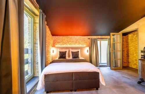 Sainte-Cecile House | Holiday Home in Sainte-Cécile with Sauna