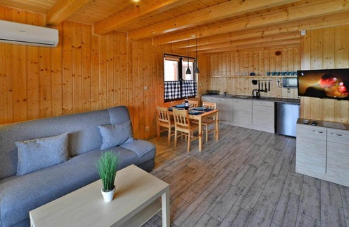 Sianozety House | Holiday Home in Sianożęty near the Beach