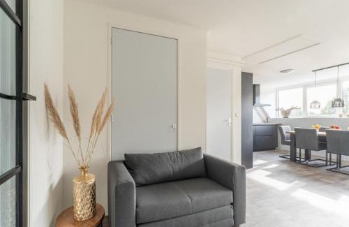 Silvolde House | Holiday Home in Silvolde with Hot Tub