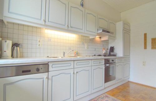 Sweikhuizen House | Holiday Home in Sittard with Pool, cleaning included