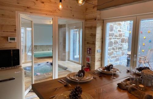 Louveigne House | Holiday home in Sprimont with forest