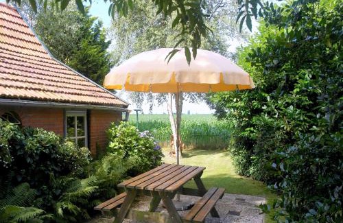 Den Ham House | Holiday home in with cycling area