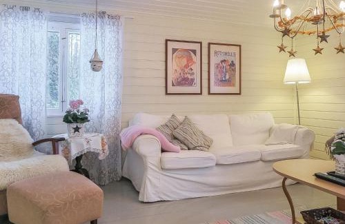 Pyhasalmi House | Holiday Home Inninniemi by Interhome