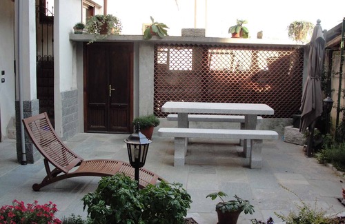 Madonna del Sasso House | Holiday home in the city center and with TV satellite