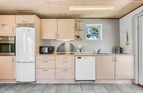 Grærup Strand House | Holiday Home Jonnhild - 700m from the sea by Interhome