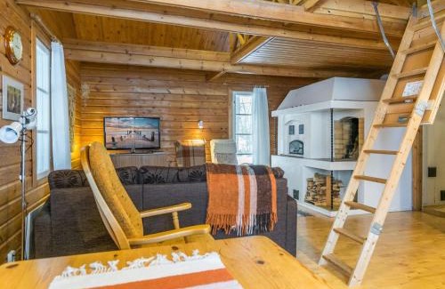 Rautavaara House | Holiday Home Karinkunnas by Interhome