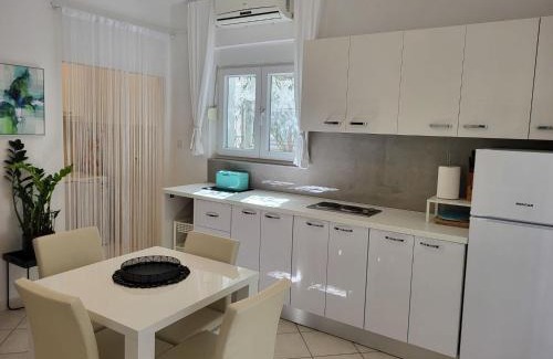 Rovanjska House | Holiday Home Katarina by Interhome