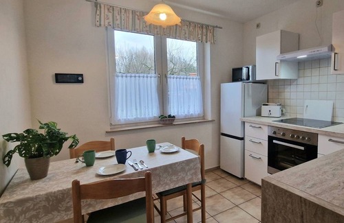 Wiendorf House | Holiday Home 'Kleine Auszeit' with Private Terrace, Private Garden and Wi-Fi