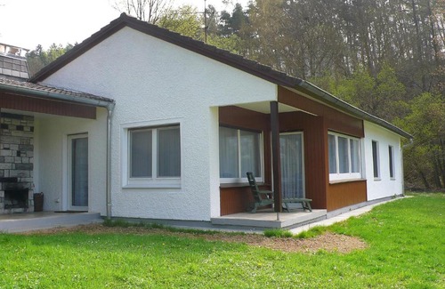 Dillendorf House | Holiday Home Kyrbach by Interhome