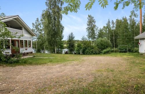 Pieksamaki House | Holiday Home Länsipirtti by Interhome