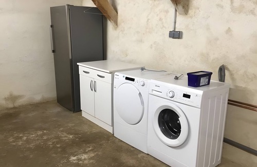 Livron-sur-Drome House | Holiday Home 'La Ferme De Michon' with Mountain View, Balcony and Wi-Fi