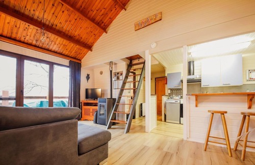 Heure Ski Chalet | Holiday home La Bonbonniere near Somme-Leuze with barbecue