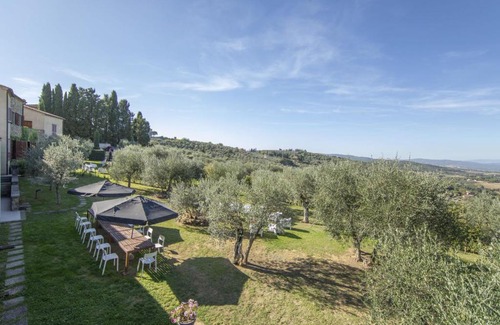Lucignano House | Holiday Home La Smarrita Dei Carradori by Interhome