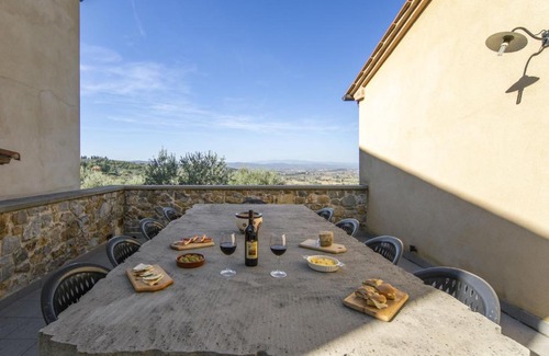 Lucignano House | Holiday Home La Smarrita Dei Carradori by Interhome