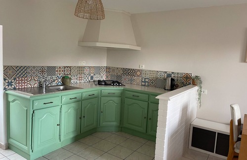 Trehorenteuc House | Holiday Home 'La Table Carrée - Brocéliande' with Private Terrace, Private Garden and Wi-Fi