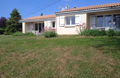Prailles House | Holiday Home Le Domaine du Lambon-1 by Interhome