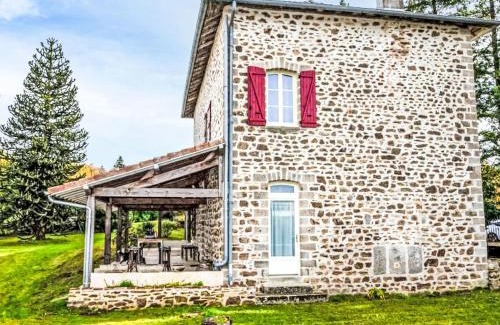 Moissannes House | Holiday Home Le Havre de Lage by Interhome
