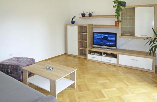 Oeblarn House | Holiday Home Lux by Interhome