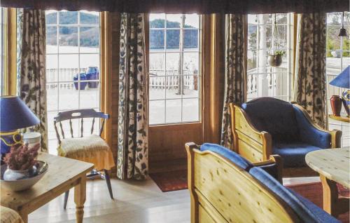 Belland House | Holiday Home Lyngdal Bordvik