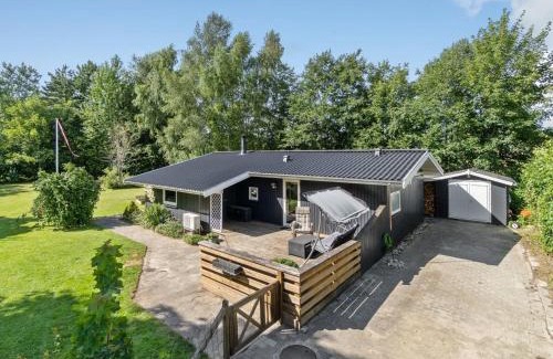 Follenslev House | Holiday Home Maiken - 1-5km from the sea by Interhome