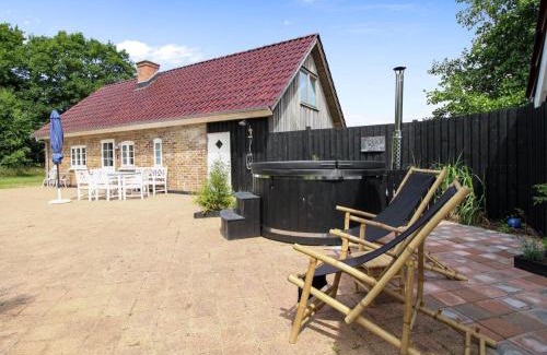Fjand Garde House | Holiday Home Malene - 700m to the inlet by Interhome