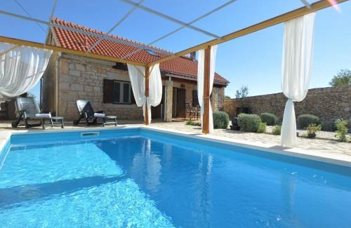 Promina House | Holiday Home Marija by Interhome