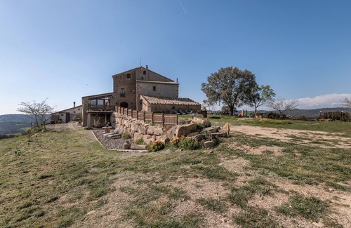 Biosca House | Holiday Home 'Masia Manonelles' with Private Pool, Private Terrace and Air Conditioning